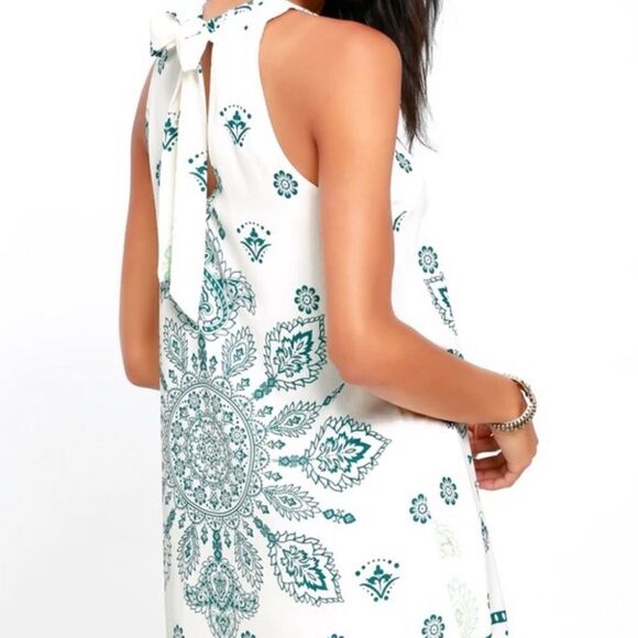 Lulu’s I Can Sea It Now Cream medallion Print Dress - Picture 3 of 7